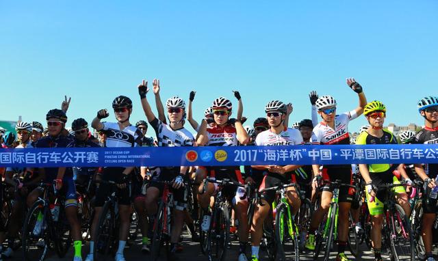 半岛电竞网址5000跑者相约打造长江生态主题赛事标杆多元消费场景为周末崇明添把火